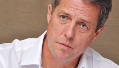 Hugh Grant brøt sammen på ferie: - Gråt tre uker i strekk